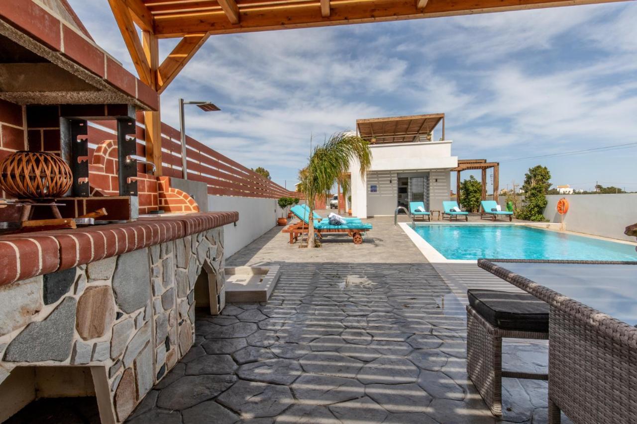 Dorieus Villa Lakhania Ngoại thất bức ảnh